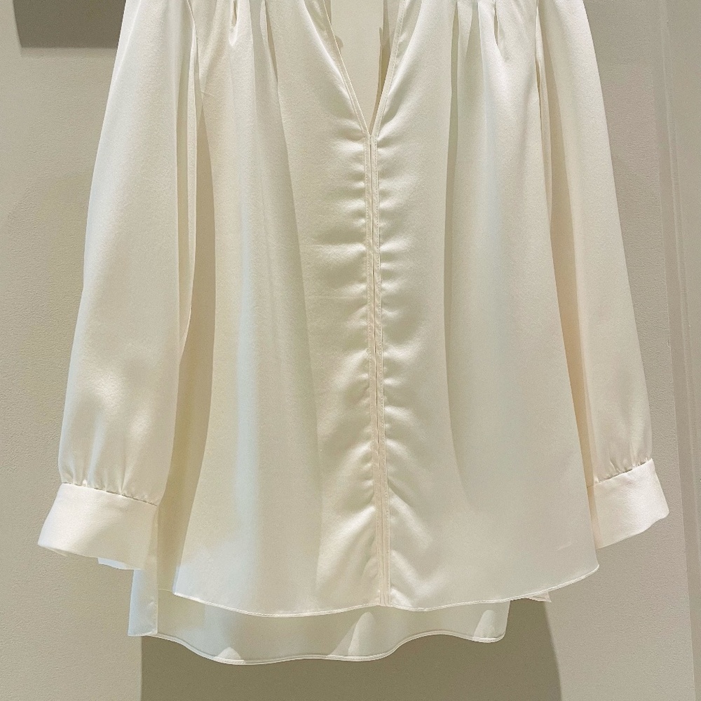 Elie Tahari Blouse